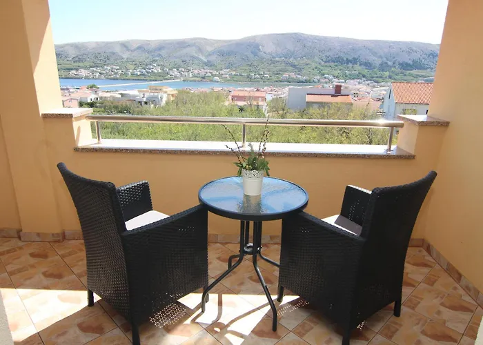 Family House Damir Lejlighed Pag Town