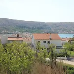 Family House Damir *