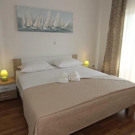 Family House Damir