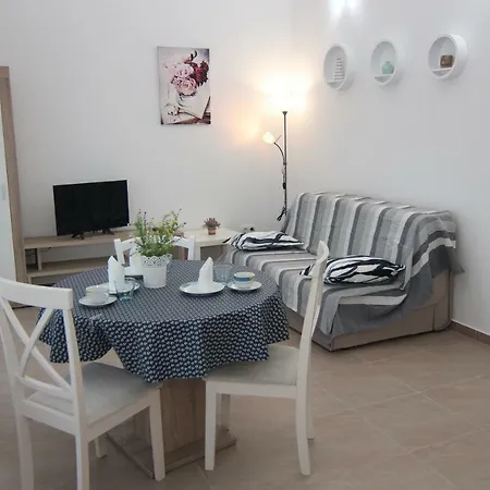 Family House Damir *
