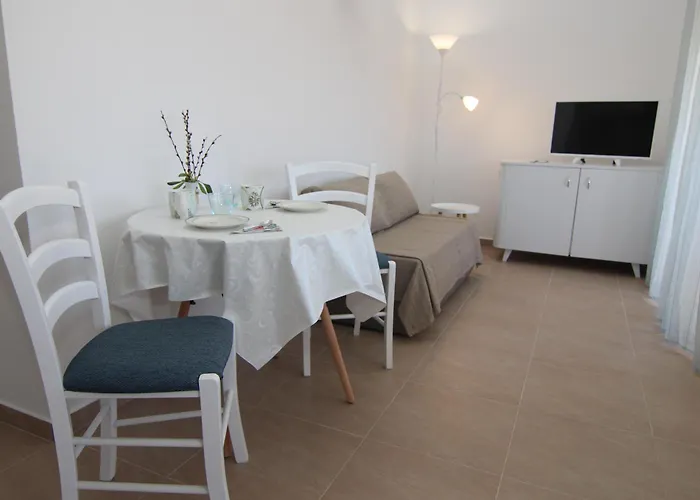 Appartamento Family House Damir Pag Town