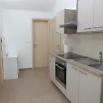 דירה Family House Damir *