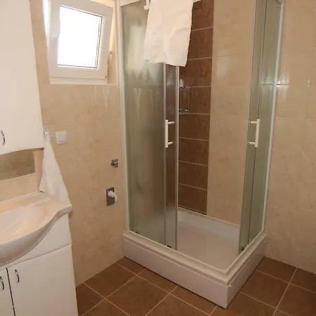 Family House Damir Διαμέρισμα *