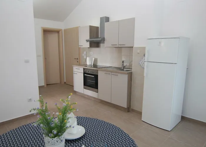 Family House Damir Apartmán Pag Town